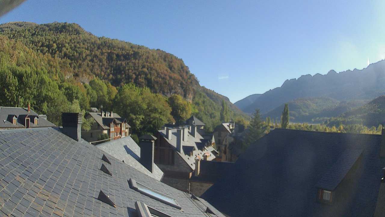Webcam en El Pueyo de Jaca (1.090m.)